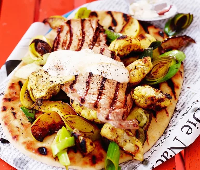 Grillad fläskschnitzel med currystekt blomkål