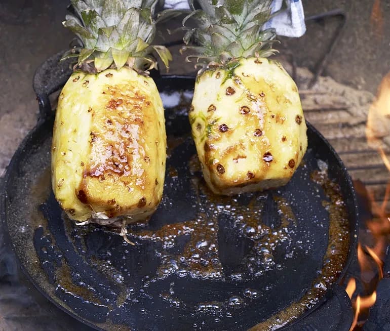Helgrillad ananas