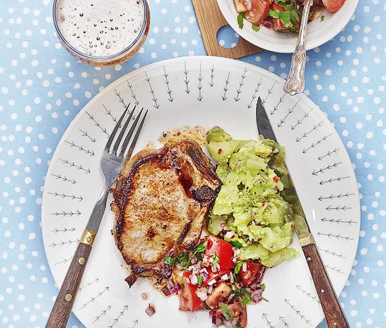 Fläskkotlett med potatis i guacamole