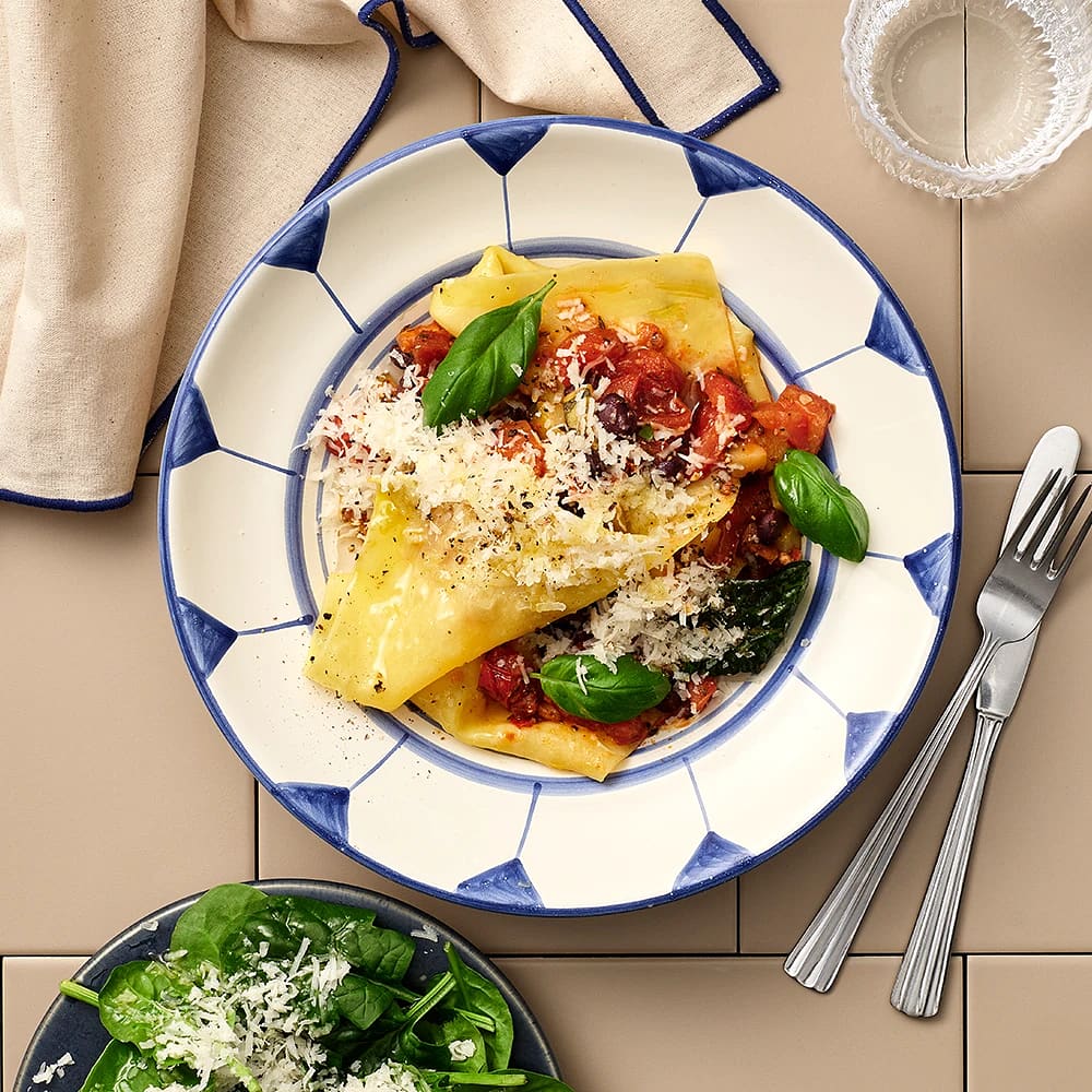 Öppen lasagne med zucchini och tomat