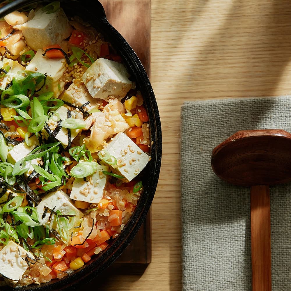 Kamameshi – Japansk risgryta med kyckling och tofu